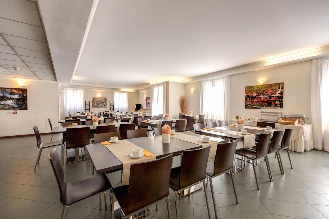 Hotel Alba Roma Bagian luar foto